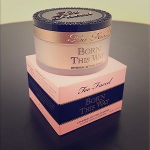 Too Faced Born this Way Ethereal Setting Powder